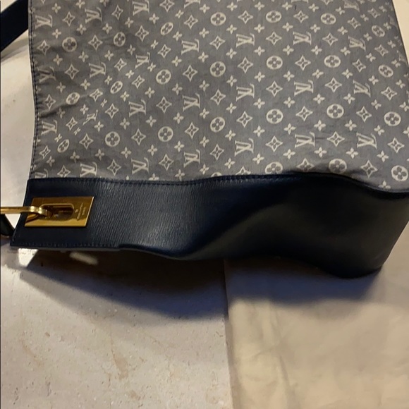 Louis Vuitton Rendez vous Shoulder Bag - Picture 5 of 8